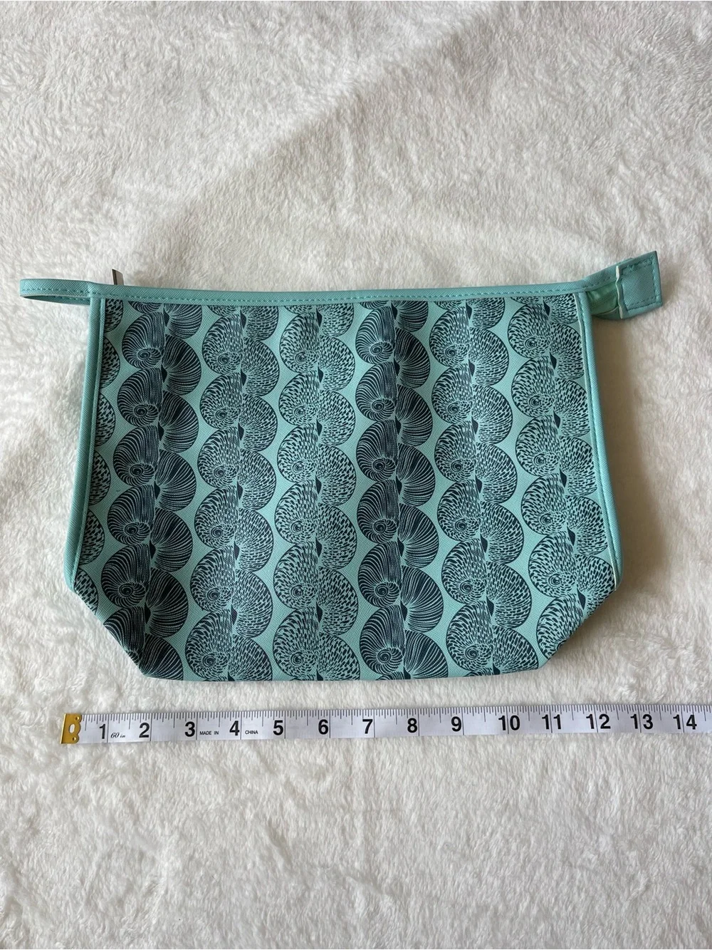 Manaola Hawaii Kinolau Aqua Seashell Patterned Pouch Clutch
